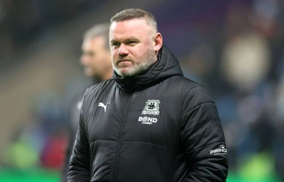 Tahun Baru, Legenda MU Kena PHK Klubnya Wayne Rooney