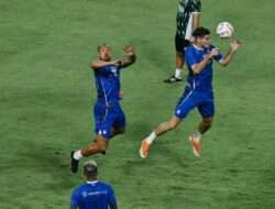 Persib Bandung Kian Kokoh Dipuncak, Asisten Pelatih Beri Selamat