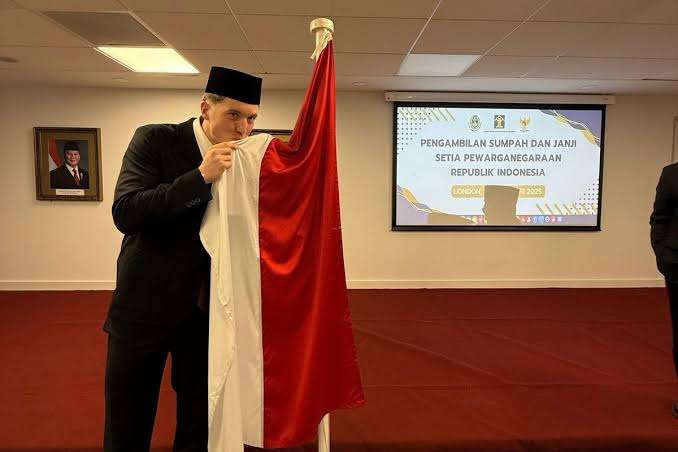 Ole Romeny Jadi Striker Termahal