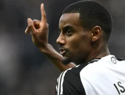 Arsenal Oh Arsenal: Gak Punya Striker Bagus dan Alexander Isak Kemahalan