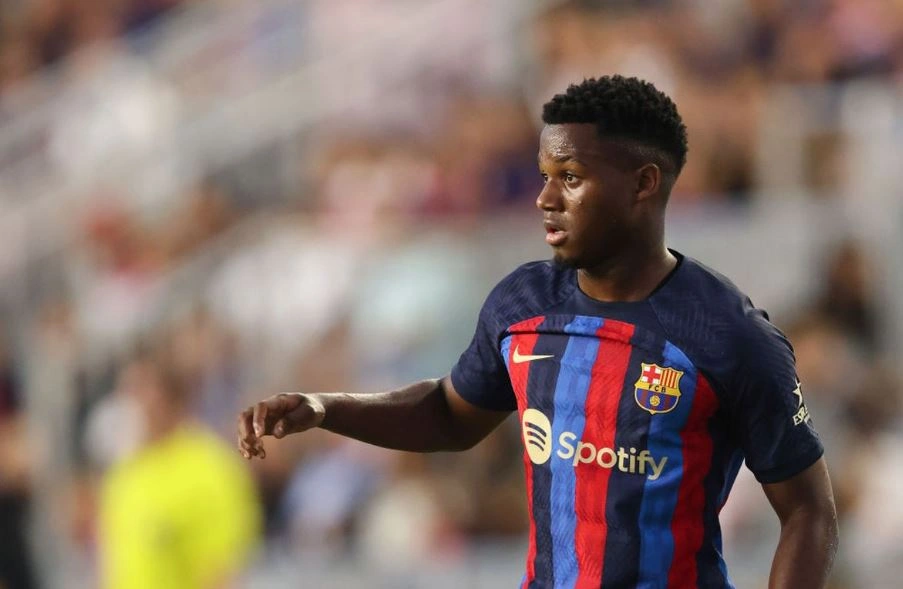 Ansu Fati Tolak Pindah dari Barcelona di Menit Terakhir, Apa Alasannya? Ansu Fati