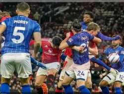 2 Bola Mati Untungkan Manchester United Saat Lini Serang Tumpul