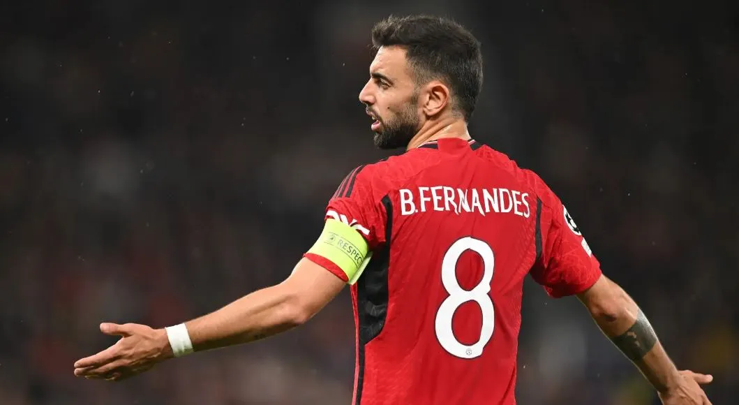 Bruno Fernandes Terlibat Adu Mulut dengan Legenda Everton di Pinggir Lapangan Bruno Fernandes