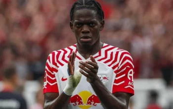 Peremajaan Tim, Manchester United Bakal Impor Bek dari Jerman?