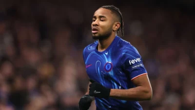 Berpacu dengan Deadline, MU Ngebet Kejar Tanda Tangan Christopher Nkunku atau Mathys Tel