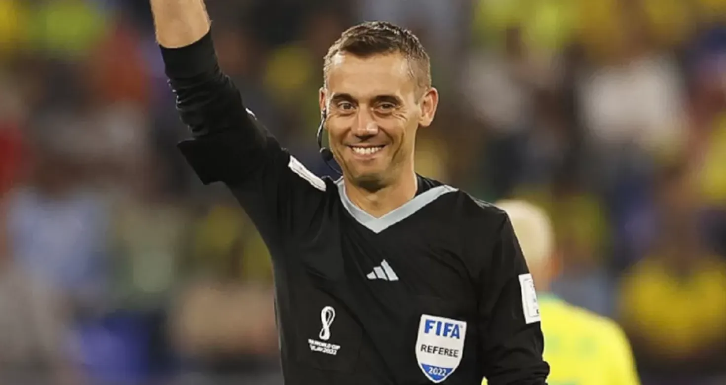 Profil Clement Turpin: Wasit yang Bakal Pimpin Laga Manchester City vs Real Madrid Clement Turpin