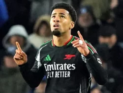 Ternyata Ethan Nwaneri Tidak Diperbolehkan Masuk Ruang Ganti Arsenal, Kenapa?