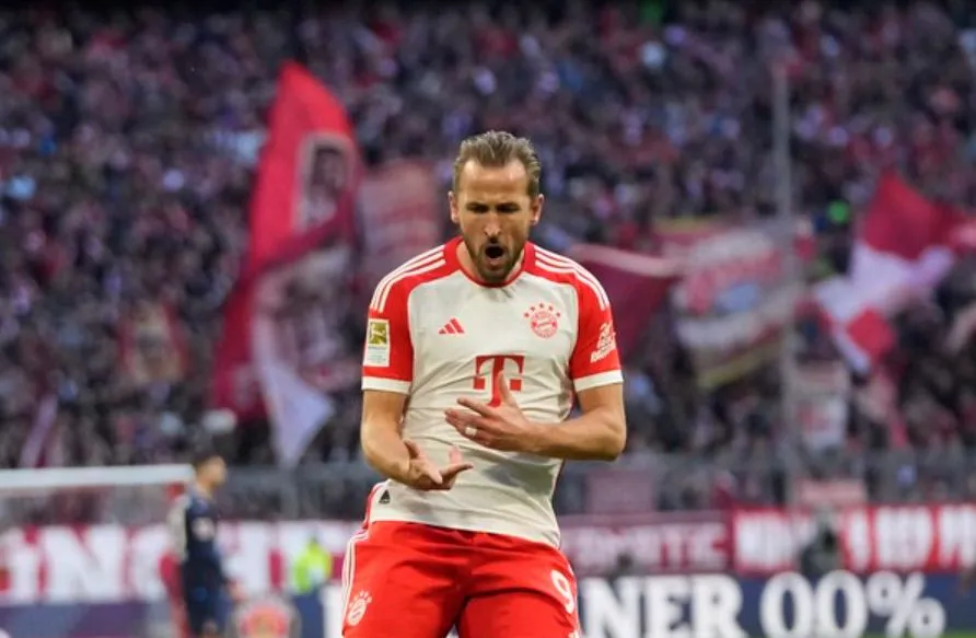 Gol Penalti ke-9 Harry Kane di Bundesliga Musim Ini Harry Kane