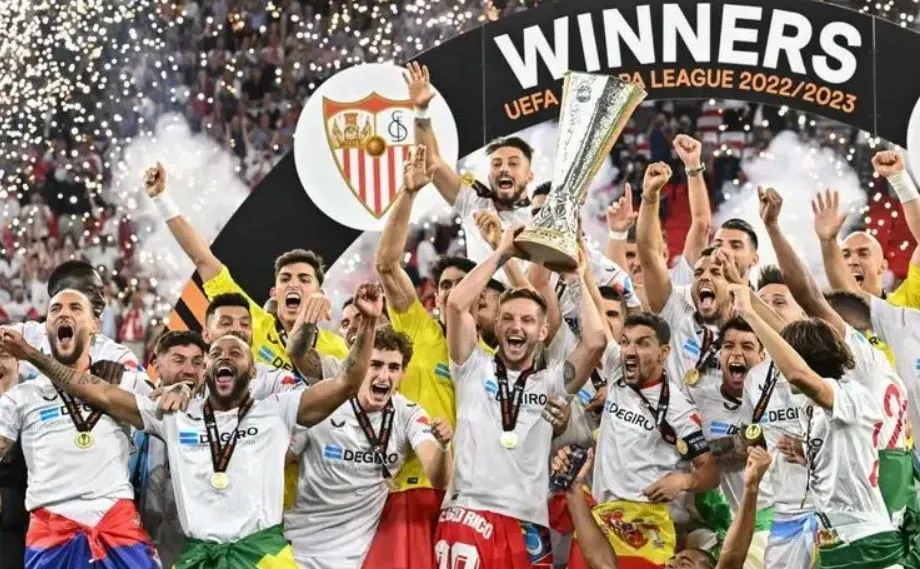 Berapa Total Uang yang Diterima Juara Liga Europa? Ini Rincian Hadiah dan Hak Siar Juara Liga Europa