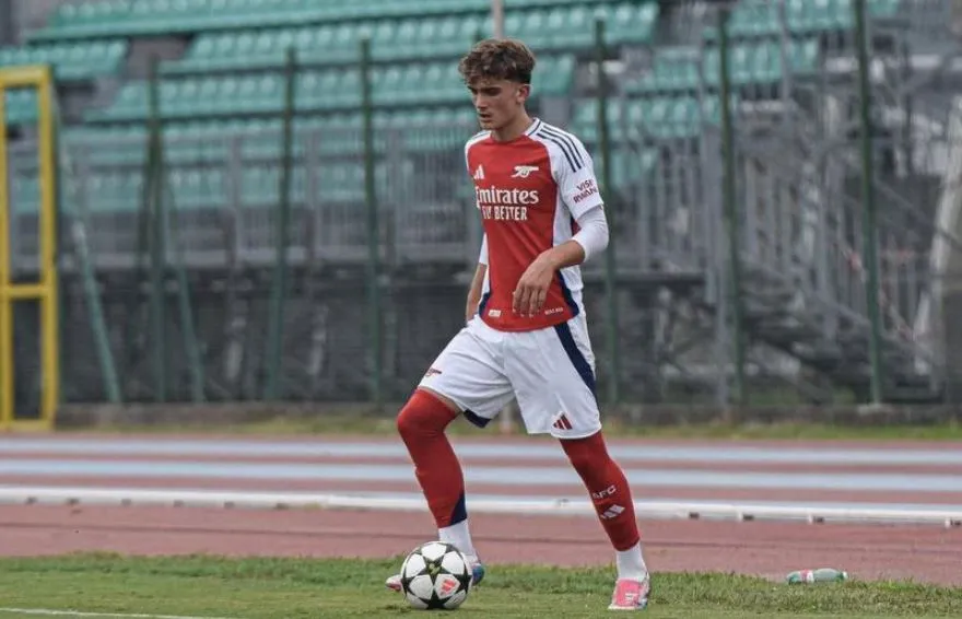 Max Dowman, Bocah Ajaib Arsenal Berjuluk 'Next Kaka', Sayang Terhalang Aturan Premier League untuk Debut di Musim Ini Max Dowman