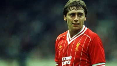 Michael Robinson: Dari Liverpool ke Osasuna, Legenda di Dua Dunia