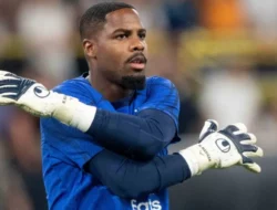 Mike Maignan dan Blunder yang Menjadi Titik Awal Tersungkurnya AC Milan