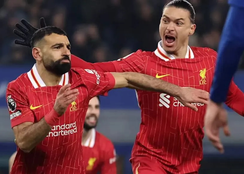 Mohamed Salah Mainkan Tawaran Arab Saudi untuk Desak Kontrak Baru di Liverpool? Mohamed Salah