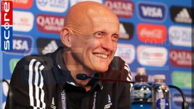Pierluigi Collina Wasit Legendaris
