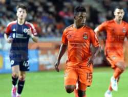 Prediksi Skor Houston Dynamo vs New England Revolution 03 Februari 2025