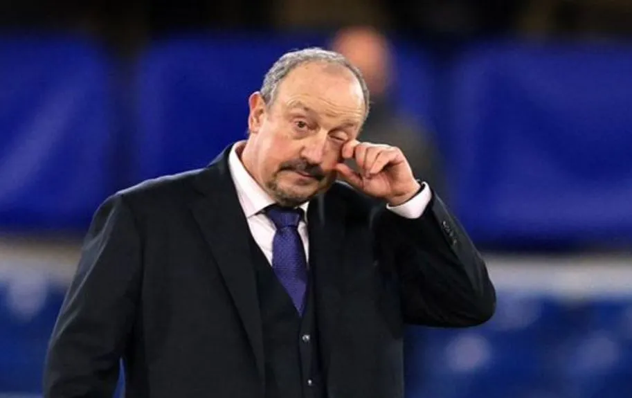 Bahkan Seorang Rafael Benitez Ikut Dorong Alexander-Arnold ke Real Madrid Rafael Benitez