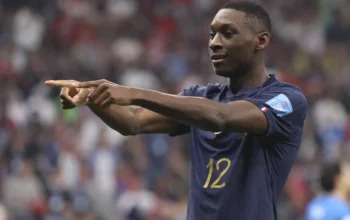 2 Cara Juventus Bila Ingin Permanenkan Randal Kolo Muani