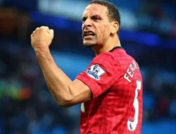 Peringatan Darurat! Rio Ferdinand Khawatir MU Tak Pernah Menang Lagi dan Terdegradasi di Akhir Musim