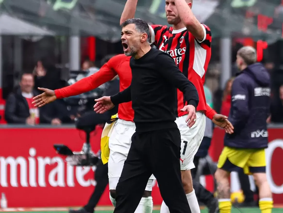Baru 1 Bulan dan 4 Hari Melatih AC Milan, Sergio Conceicao Diterpa Rumor Pemecatan! Sergio Conceicao