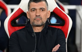 Baru 1 Bulan dan 4 Hari Melatih AC Milan, Sergio Conceicao Diterpa Rumor Pemecatan!