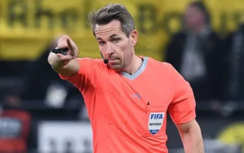 Kemarahan Pelatih Roma pada Wasit Tobias Stieler: Dia Menunggu Porto Menang!