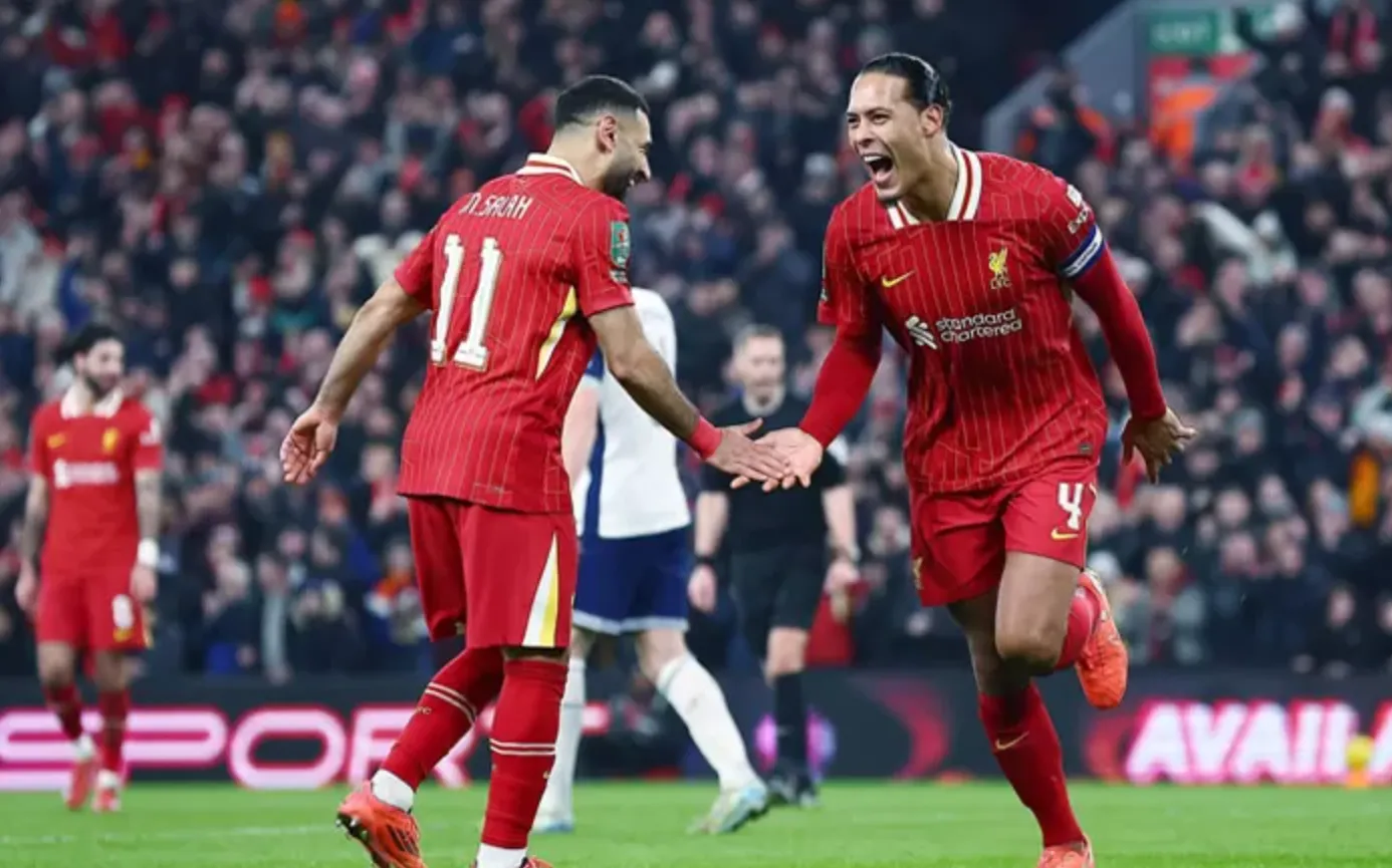 Pemain Tottenham Main Buruk dan Hanya Bisa Bersembunyi! Tottenham