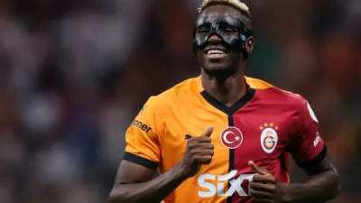 Mampukah Victor Osimhen jadi Solusi Bagi Lini Depan Manchester United?