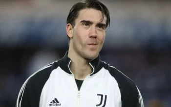 Juventus Menyesal Melepas Kean? Perbandingan dengan Vlahovic di Musim 2024/25