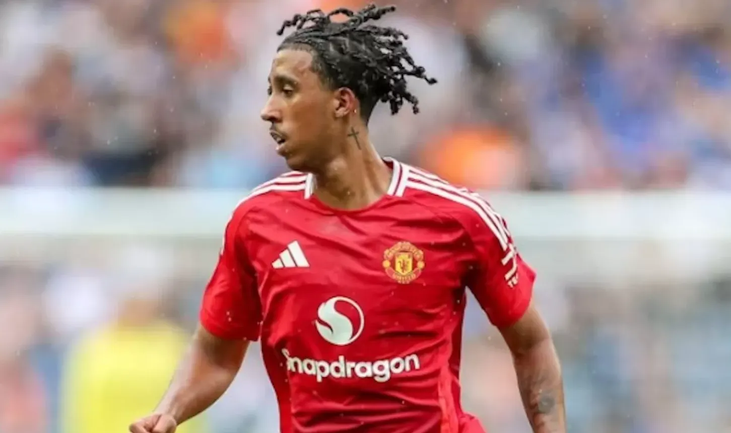 Manchester United Disebut Punya 'The Next Virgil van Dijk', Siapa Dia? leny yoro