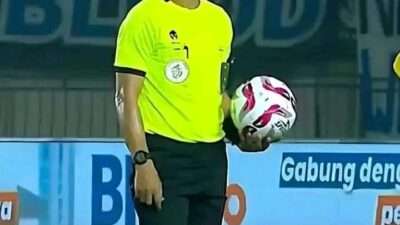 Kinerja Wasit Liga Indonesia Belum Memuaskan