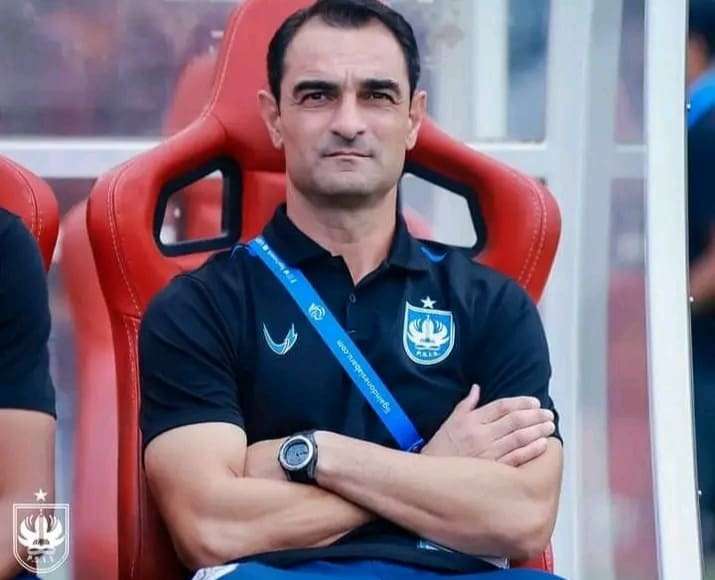 Gilbert Agius, Pelatih PSIS Semarang Minta Maaf Pada Fans, Kenapa?