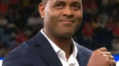 Patrick Kluivert Pasrah