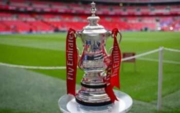 Ini Jadwal Babak 8 Besar Piala  FA 2024/2025