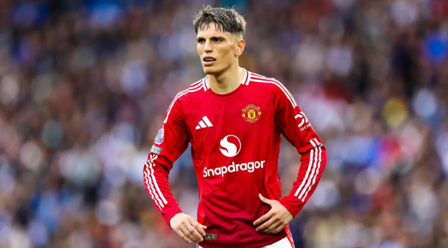 Barcelona Incar Alejandro Garnacho dari Manchester United Alejandro Garnacho