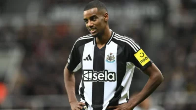 Jadi Rebutan Arsenal dan Liverpool, Alexander Isak: Kita Lihat Nanti Ya!