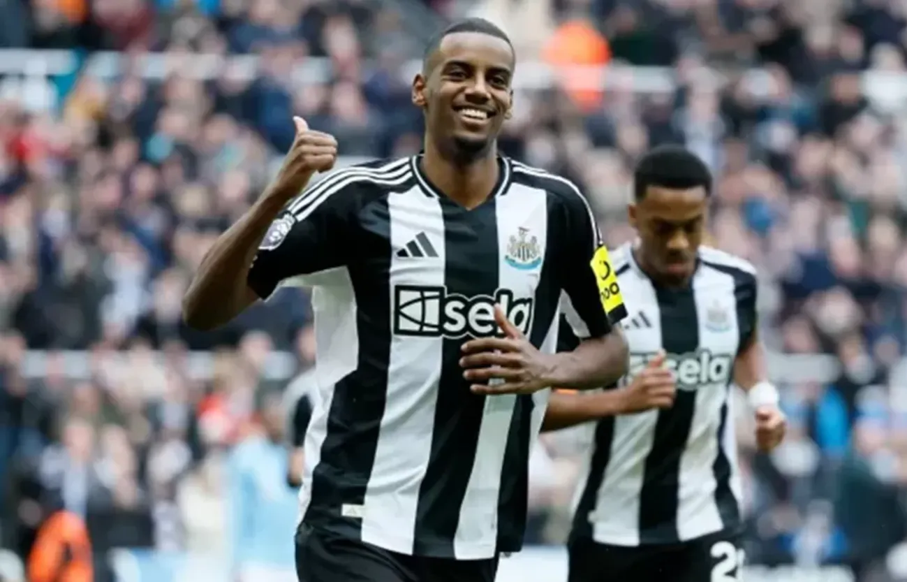 Jadi Rebutan Arsenal dan Liverpool, Alexander Isak: Kita Lihat Nanti Ya! Alexander Isak