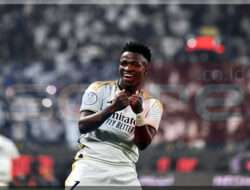 Antony Lampaui Vinicius Junior di Laga Real Betis vs Real Madrid