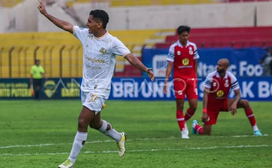 Arema FC vs Barito Putera