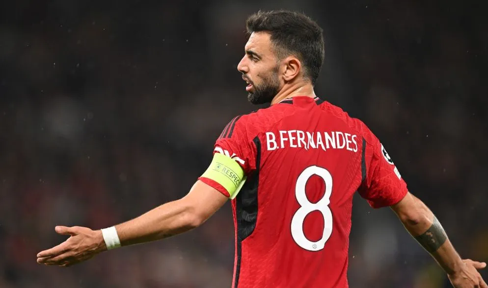 Pesan Bruno Fernandes ke Rasmus Hojlund: Sementara Ini Jangan Cetak Gol Dulu Ya! Bruno Fernandes