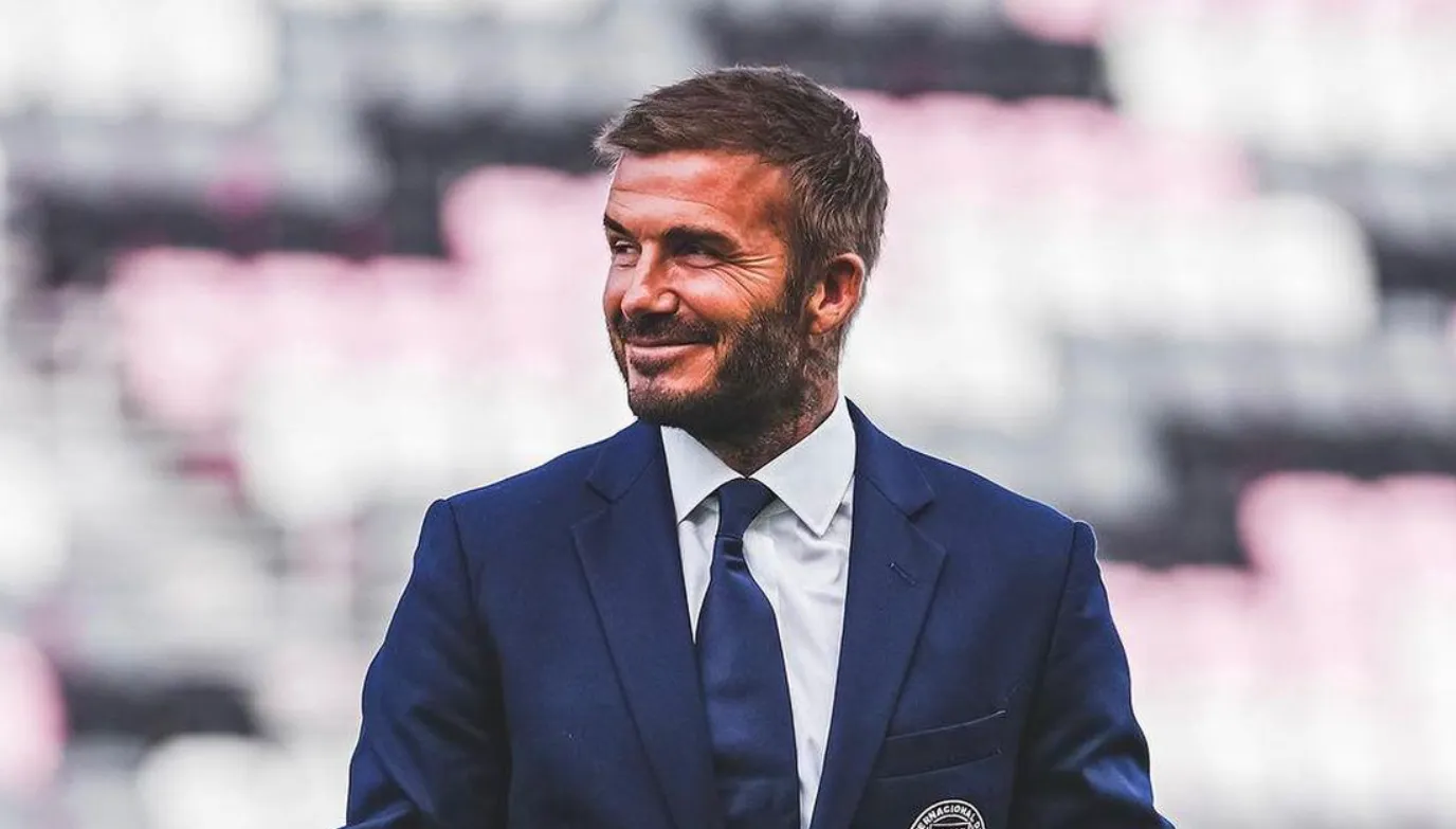 David Beckham: Satu-satunya Pemain Inggris yang Layak Bela Brasil Menurut Ronaldo David Beckham