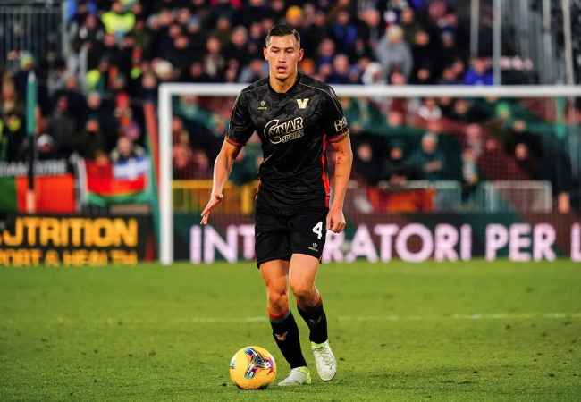 Kapten Timnas Indonesia Jay Idzes Raih Top Skor Serie A