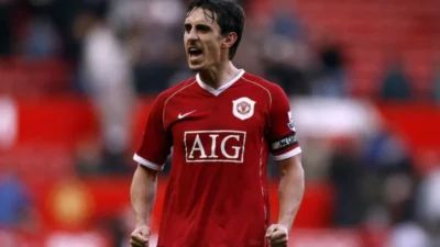 Gary Neville: Arsenal Musim Lalu Lebih Baik dari Liverpool Musim Ini