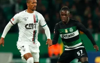 Sempat PDKT, Mengapa MU Akhirnya Batal Rekrut Geovany Quenda?