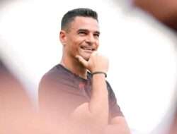 Carlos Pena Ikut Komentar Soal Pemanggilan Pemain Patrick Kluivert