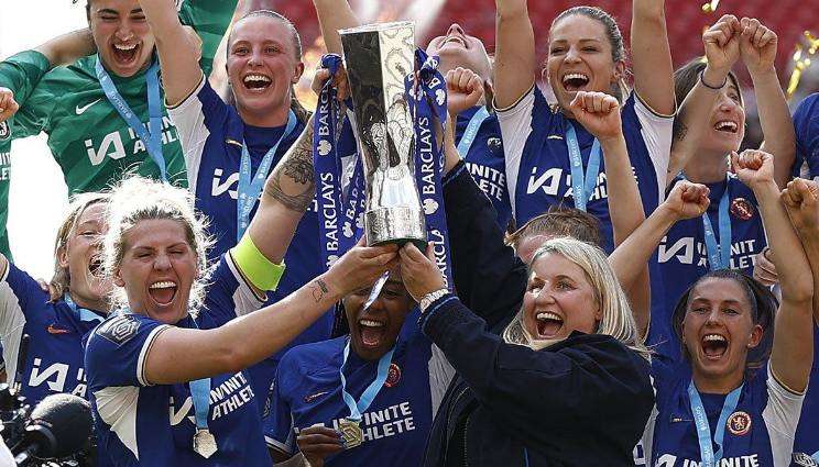 Juara Liga Inggris Wanita Terbanyak: Rekor Dominasi Abadi Klub papan atas yang terus mencatatkan sejarah di kancah sepak bola wanita Inggris.