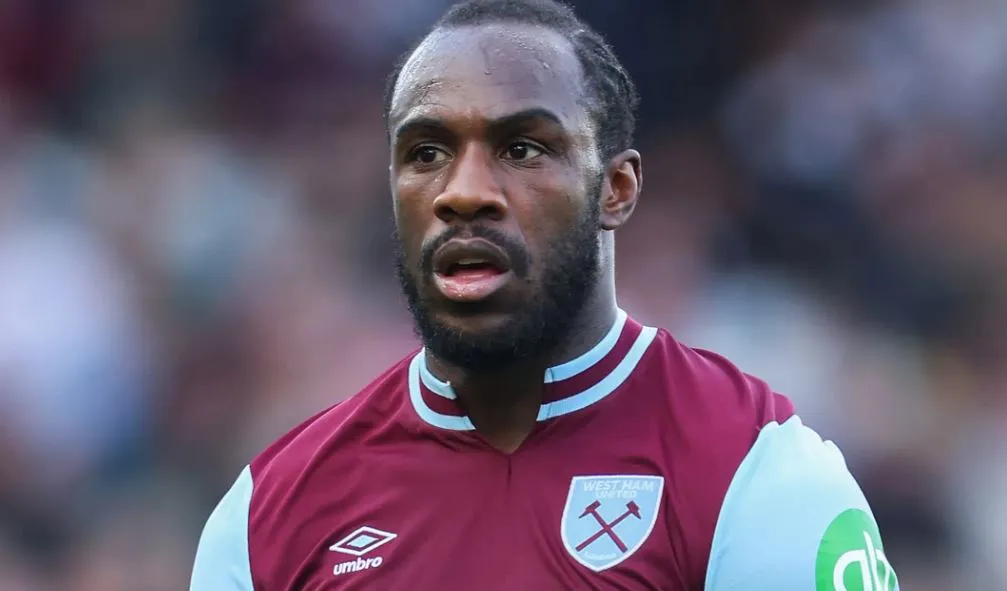 Selamat dari Maut: Michail Antonio Buka Suara Soal Kecelakaan Mobil yang Dialaminya Michail Antonio