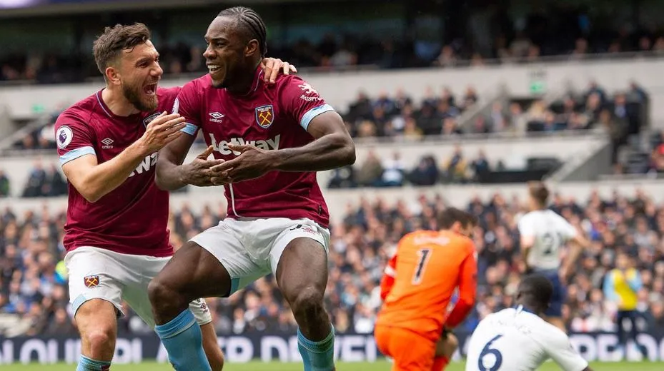 Selamat dari Maut: Michail Antonio Buka Suara Soal Kecelakaan Mobil yang Dialaminya Michail Antonio