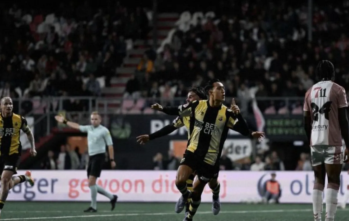 Pengakuan Patrick Kluivert Tentang Kabar Naturalisasi Miliano Jonathans Miliano Jonathans