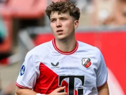 Ole Romeny Kembali Jadi Starter, Oxford United Tahan Imbang Norwich City 1-1