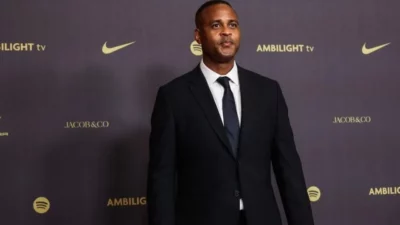 Membandingkan Prestasi Patrick Kluivert dan Tony Popovic Sebagai Pelatih: Siapa Lebih Unggul?